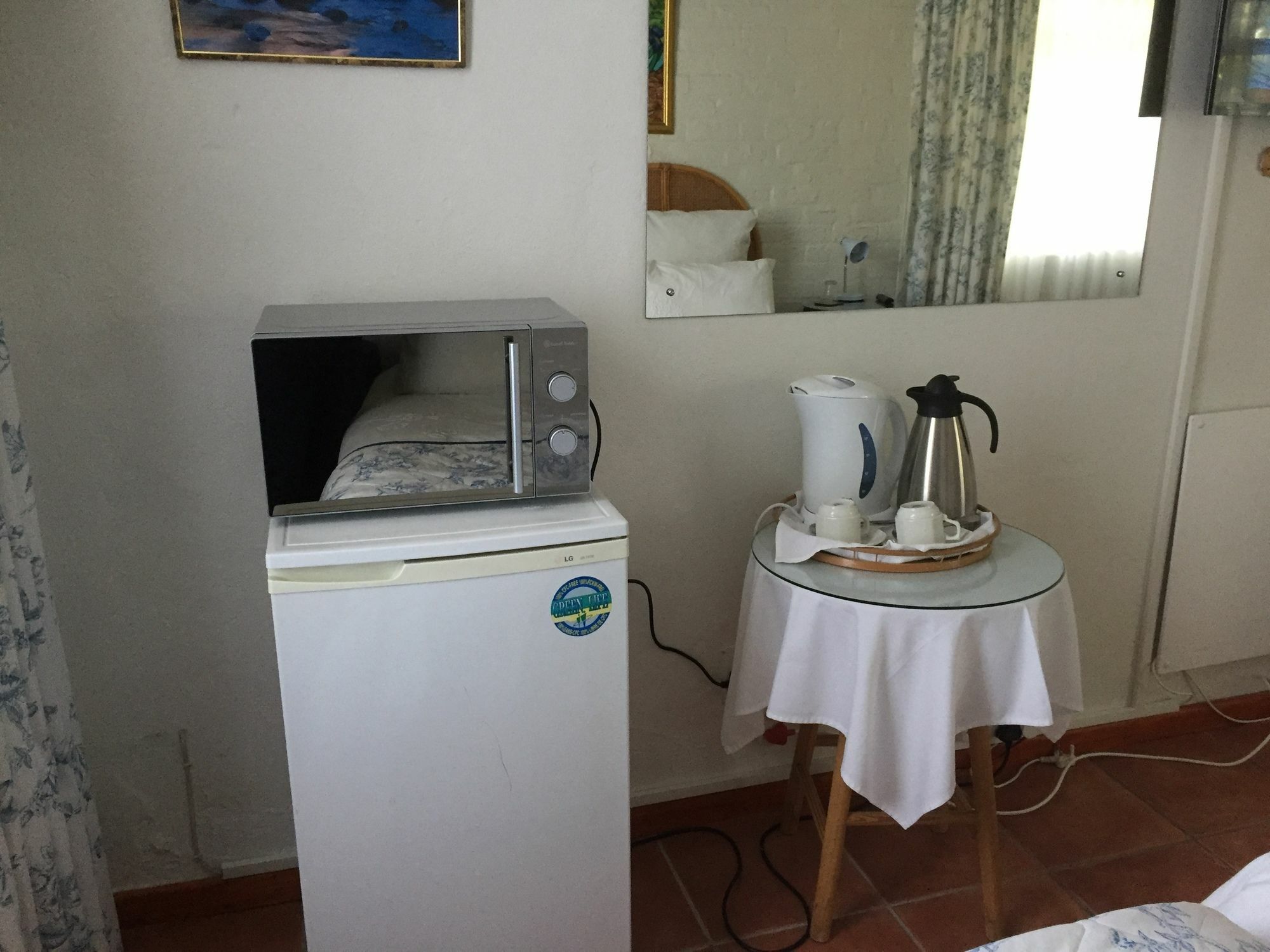 Howards End Manor Bed & Breakfast