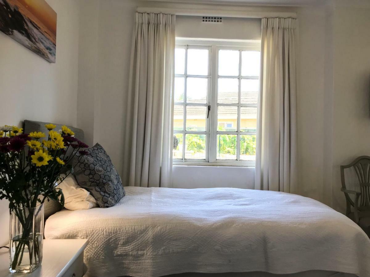 Howards End Manor Bed & Breakfast